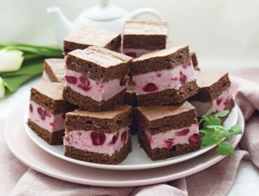 cokoladne kocke s visnjama
